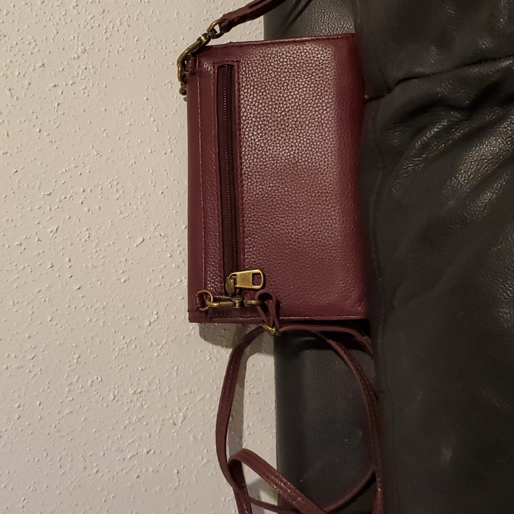 The Sak 3 in 1 Phone Wallet, Wristlet, and Clutch